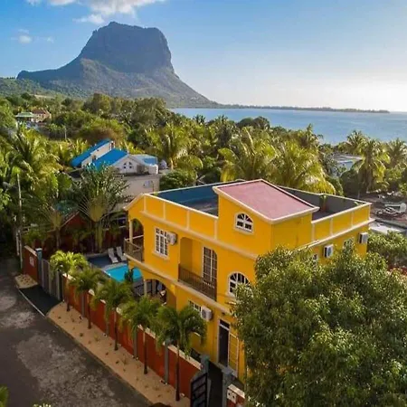 Lukshvilla Private Villa Le Morne Wind N Kite Surfers Accomodation & Car Rental Mauritius La Gaulette Exterior photo