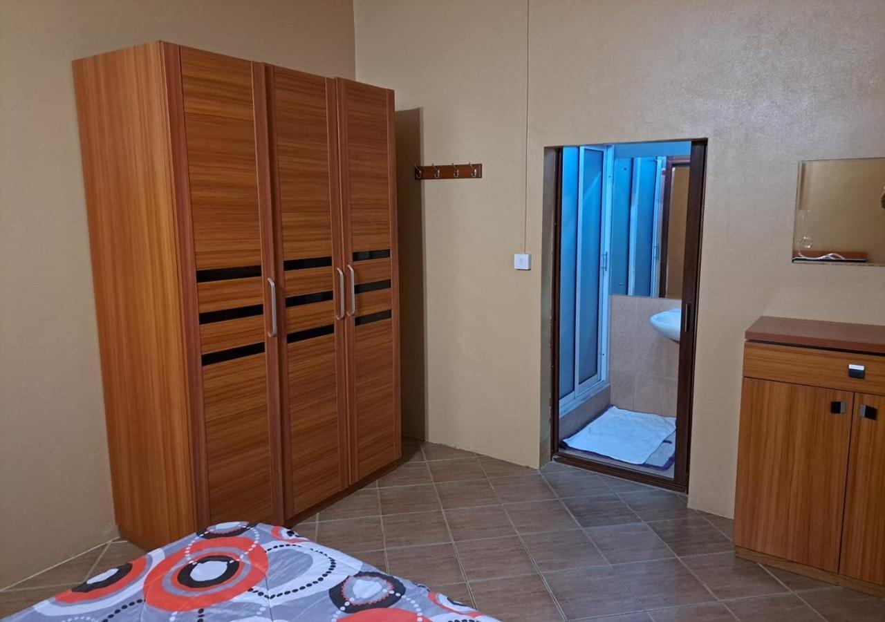 Lukshvilla Private Le Morne Wind N Kite Surfers & Car Mauritius *